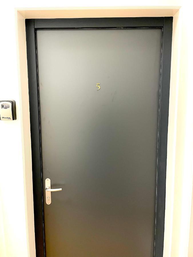 Résidence Adam à part Valenciennes Exterior foto